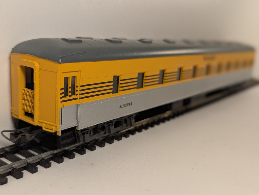 Rivarossi HO Gauge Duplex Sleeper Passenger Coach
