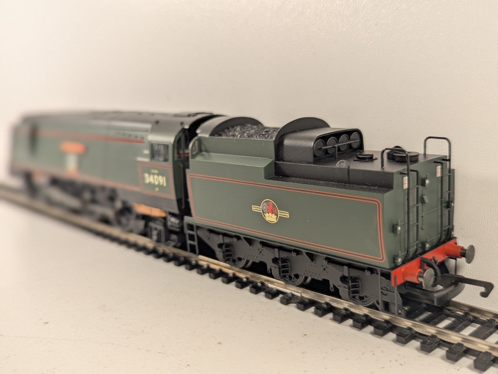 Hornby R2282 West Country Class Bulleid Pacific Weymouth - Boxed