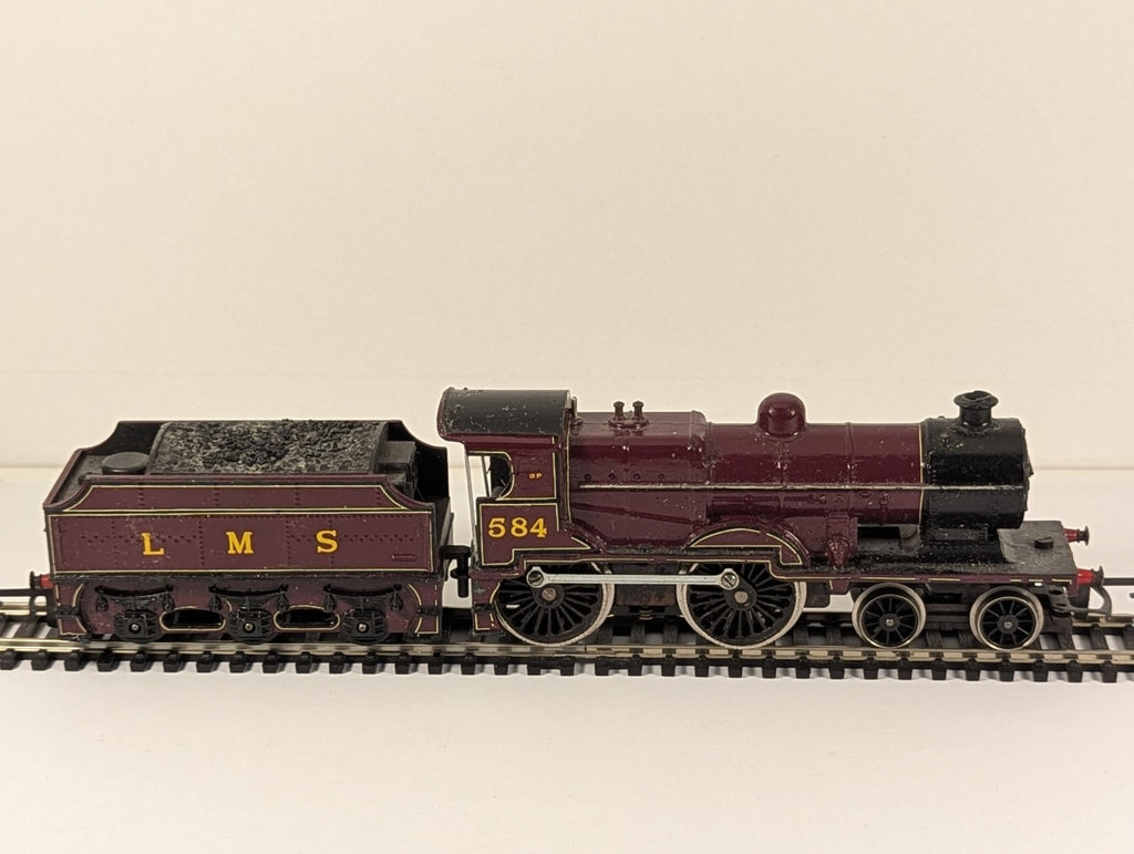 Hornby OO Gauge 4P 4-4-0 Midland Compound – Repainted LMS Maroon