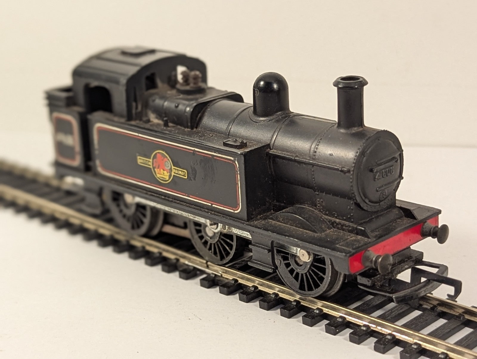 Tri-ang OO Gauge Class 3F Jinty 0-6-0T Locomotive 47606 BR Black