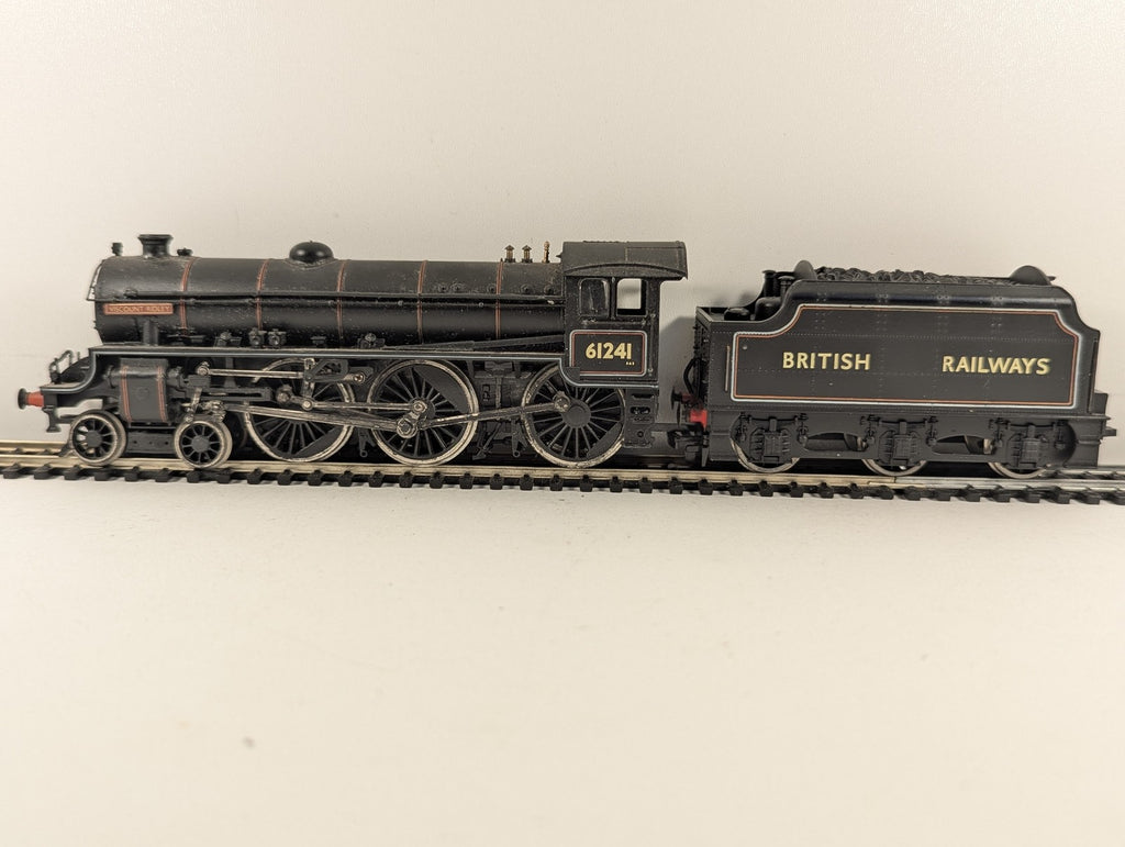 Bachmann OO Gauge Thompson Class B1 'Viscount Ridley' Steam Locomotive 61241