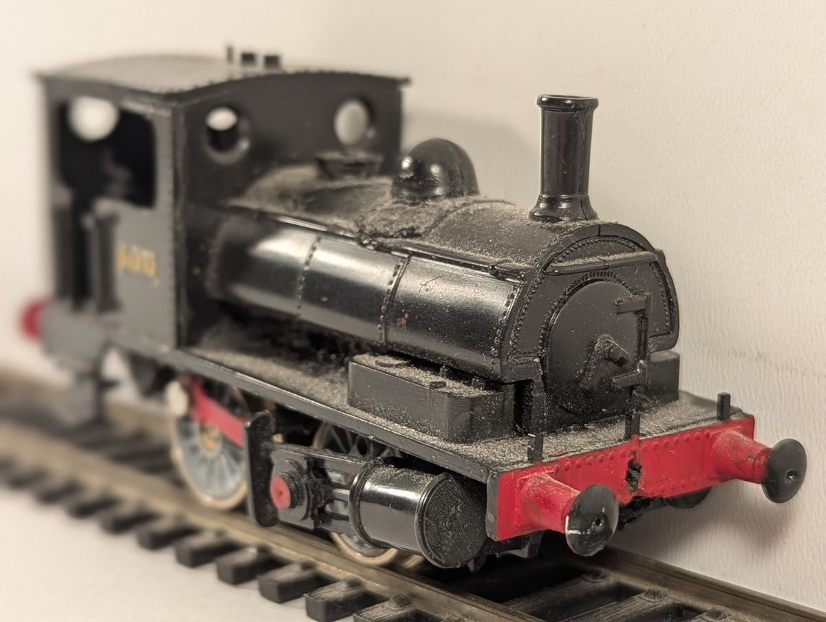 Hornby OO Gauge L&Y Class 21 Pug 0-4-0ST Steam Locomotive 51212 BR Black