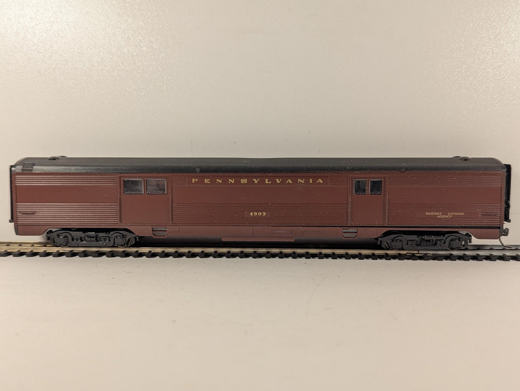 Athearn HO Scale Streamlined Baggage Car 4903 Pennsylvania Railroad 1782
