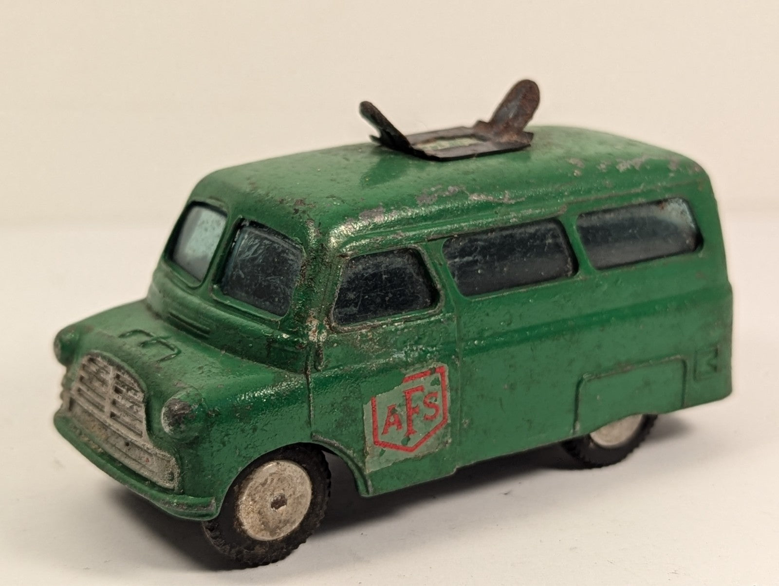Corgi Toys 405 Bedford Utilecon AFS Tender 1:43 Scale - Missing Ladder
