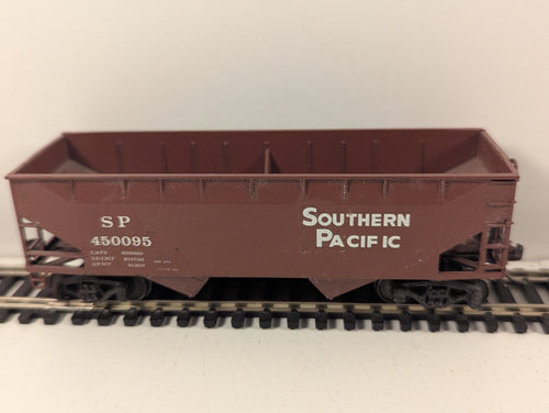 Athearn HO Gauge Southern Pacific Hopper Wagon – Renumbered