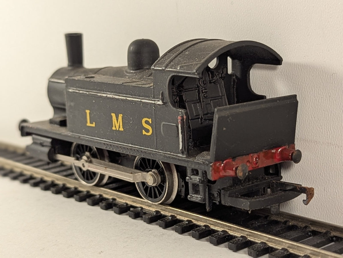 Hornby OO Gauge 0-4-0 Tank Locomotive Steam Locomotive LMS Black