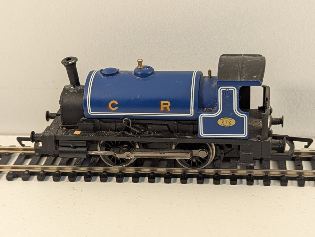 Hornby R2672 OO Gauge Caledonian Railway 0-4-0 Pug