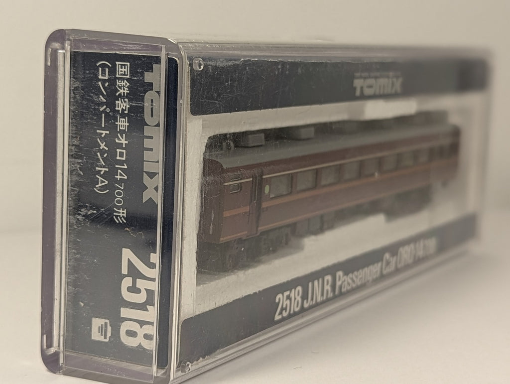 Tomix N Gauge J.N.R. Passenger Car ORO-14 700 オロ14 701 JNR Maroon and Gold 2518