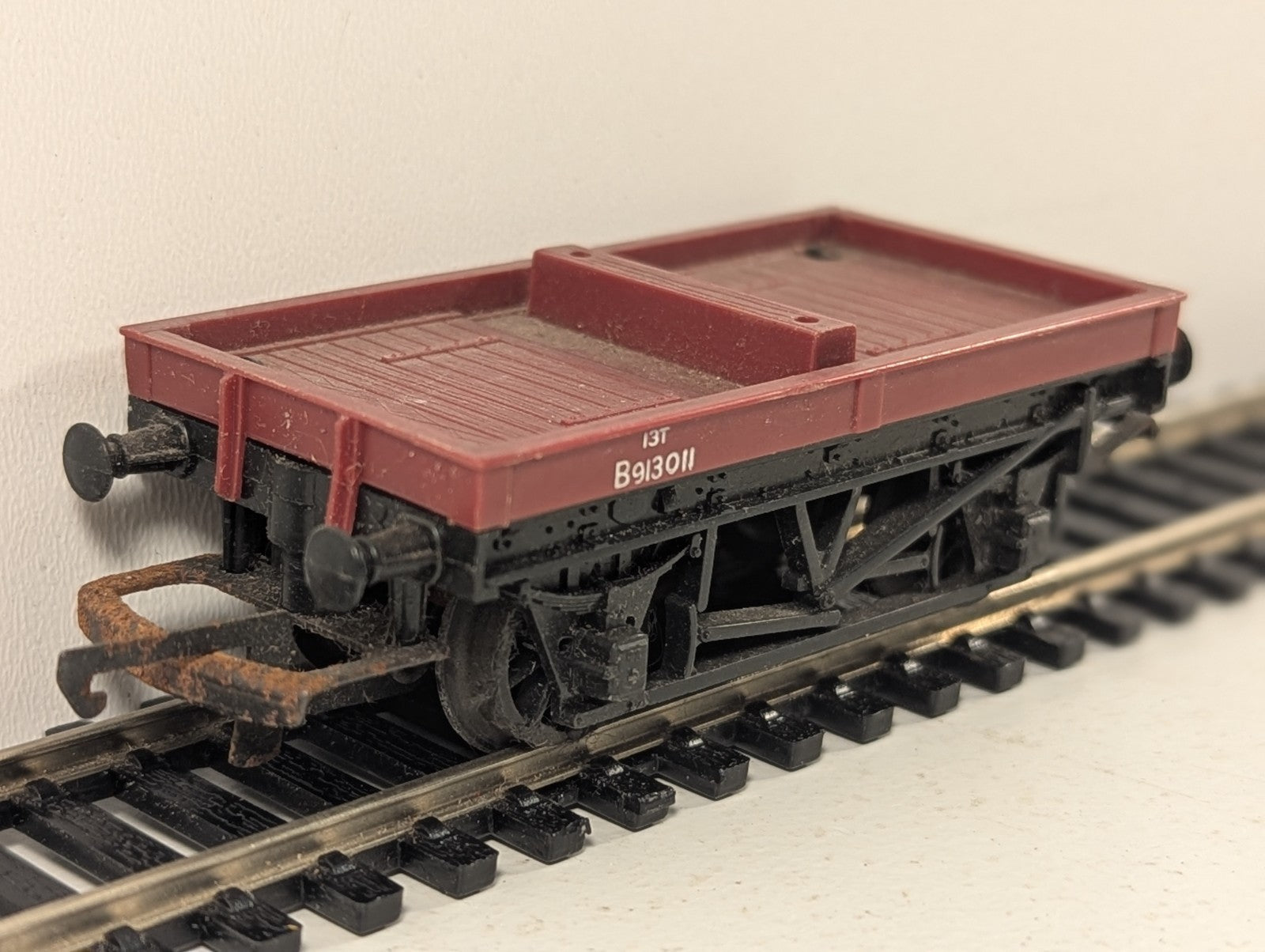 Tri-ang OO Gauge R14 BR 13T Medium Wagon B913011