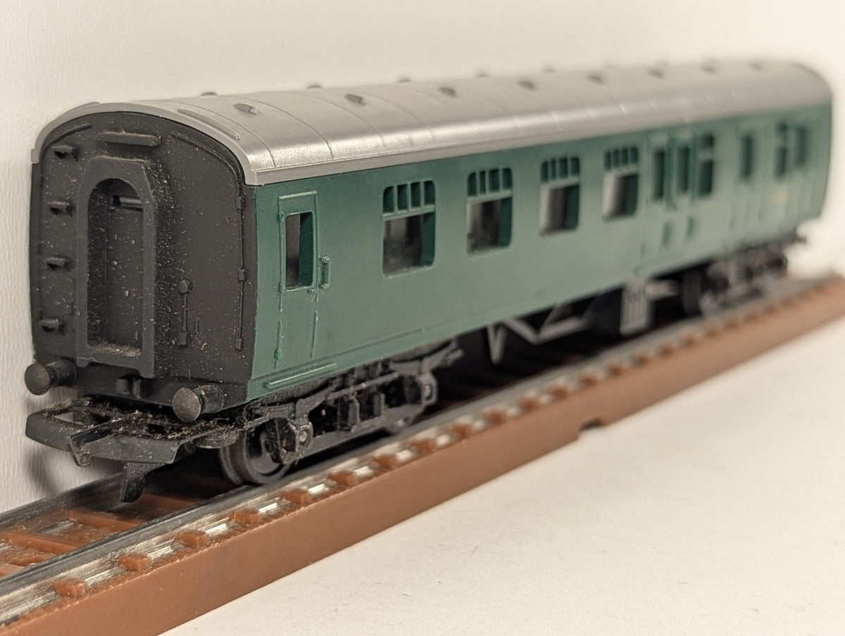 Tri-ang TT Gauge Mainline Brake Second Coach Passenger Coach S34245 BR Green