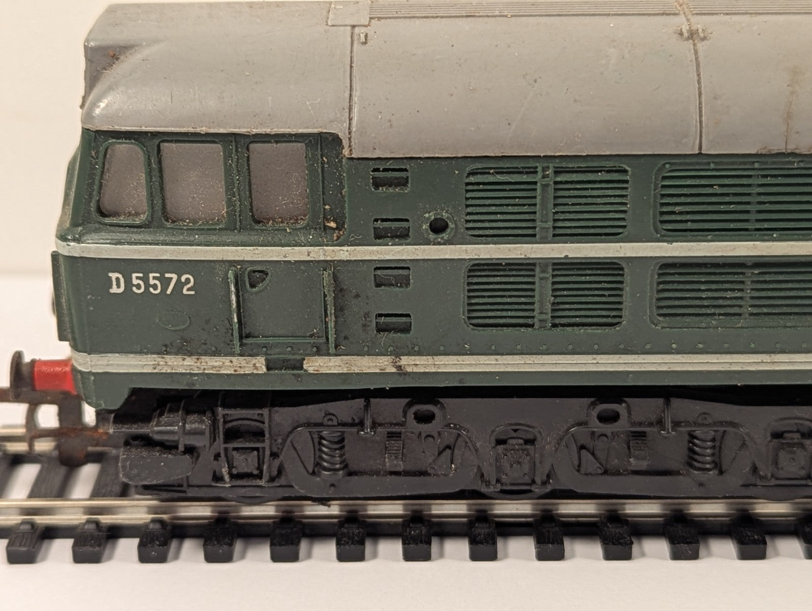 Tri-ang Hornby R357 OO Gauge Class 31 Diesel Locomotive