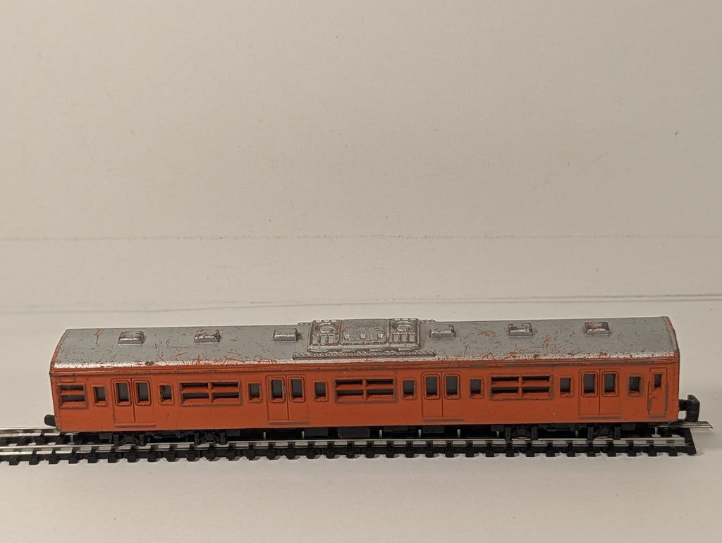 Trane 1/130 JNR 103 Series Commuter Train Die-cast Train Vermilion Orange