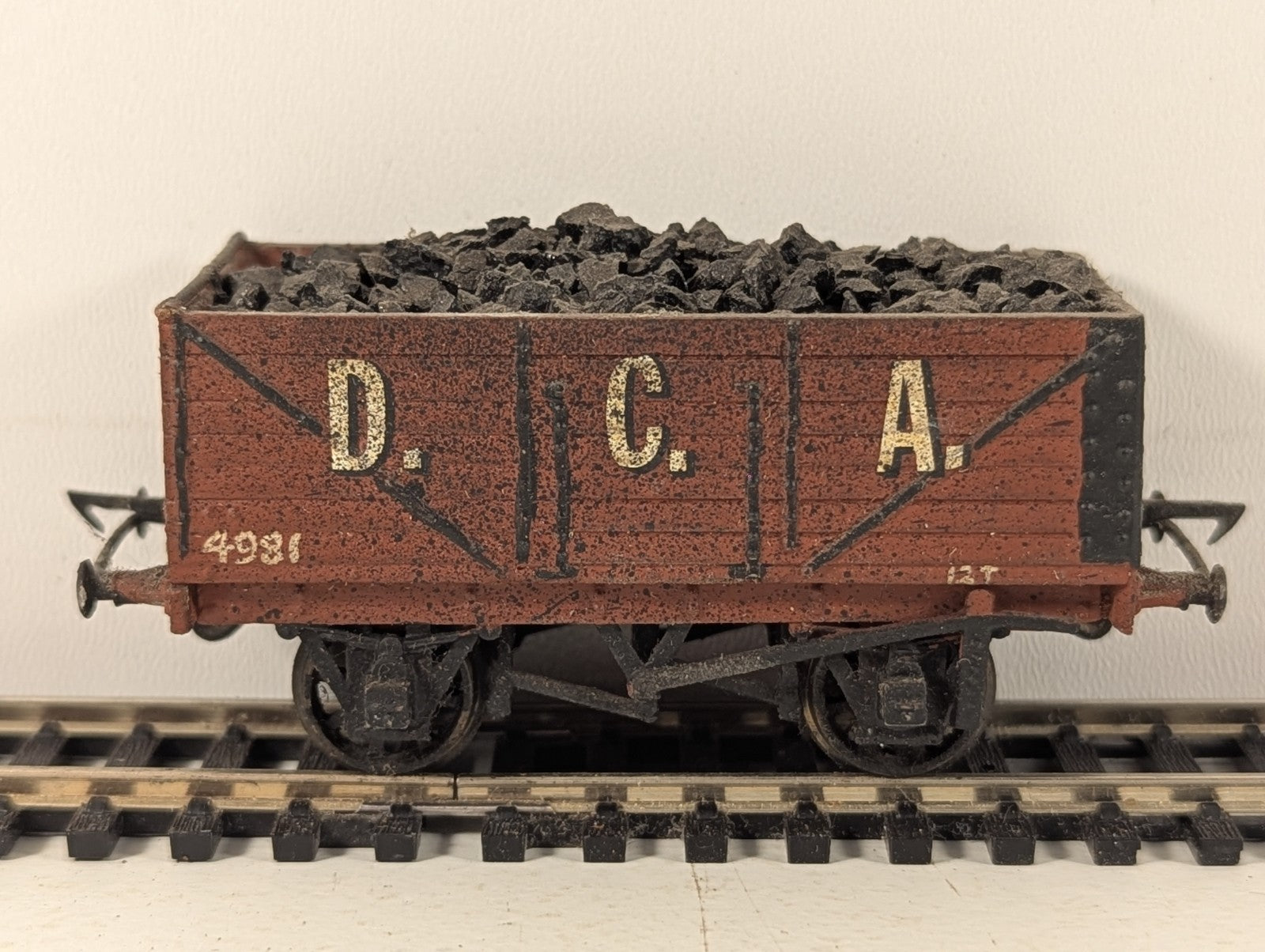 Kitbuilt 7-Plank Open Coal Wagon Goods Wagon 4981 D.C.A. Brown