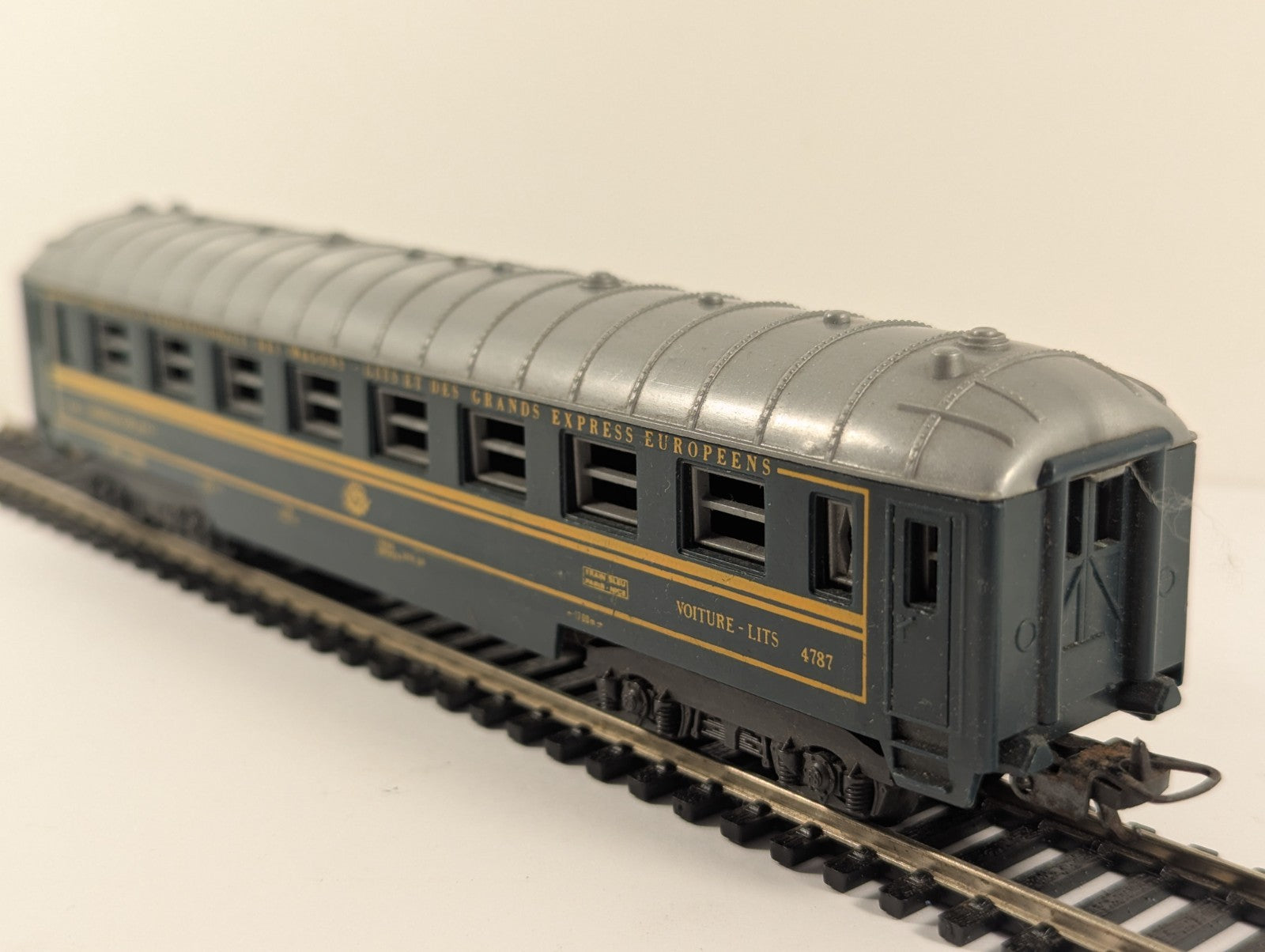 Lima HO Gauge CIWL Sleeping Car 4787