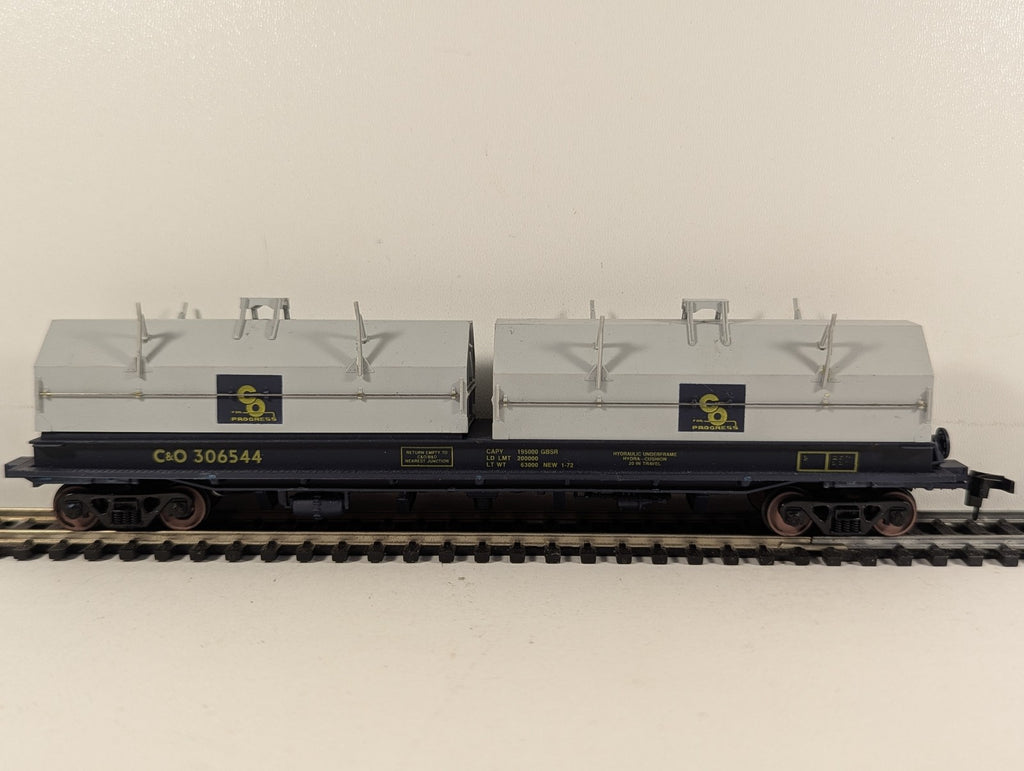 Walthers HO Gauge Cushion Coil Car 306544 C&O 932-3851