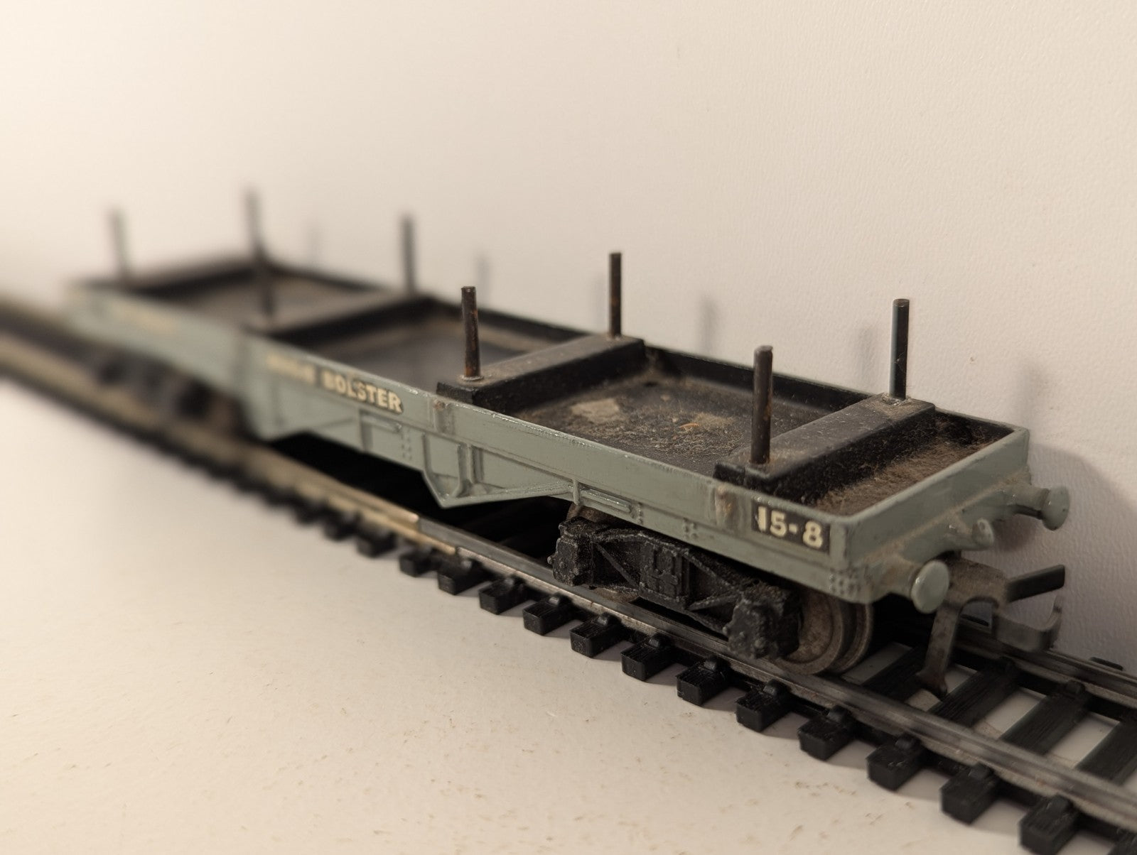 Hornby Dublo OO Gauge 30T Bogie Bolster Wagon