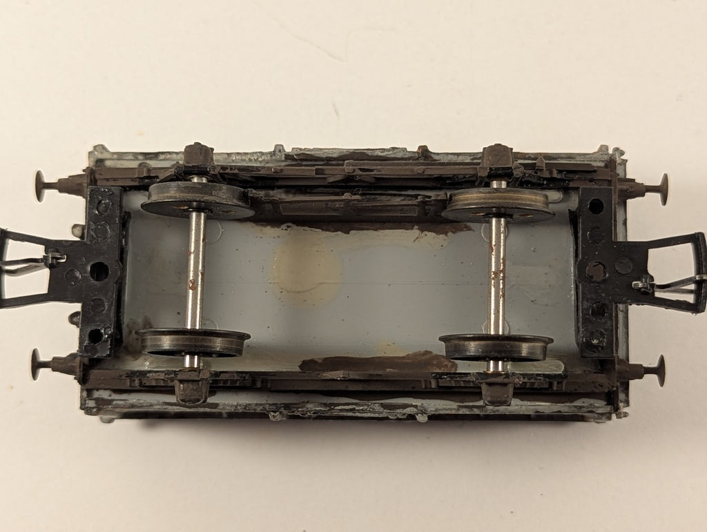 OO Gauge 16-Ton Steel Mineral Wagon Goods Wagon 96766 Weathered Grey