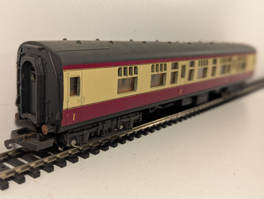 Lima OO Gauge LMS Stanier Corridor First Passenger Coach M34628