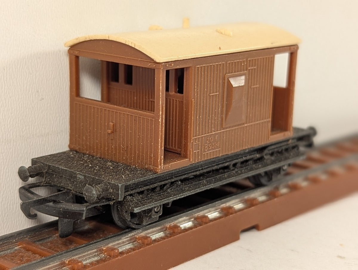 Tri-ang TT B.R. Brake Van B9514 BR Brown T.72