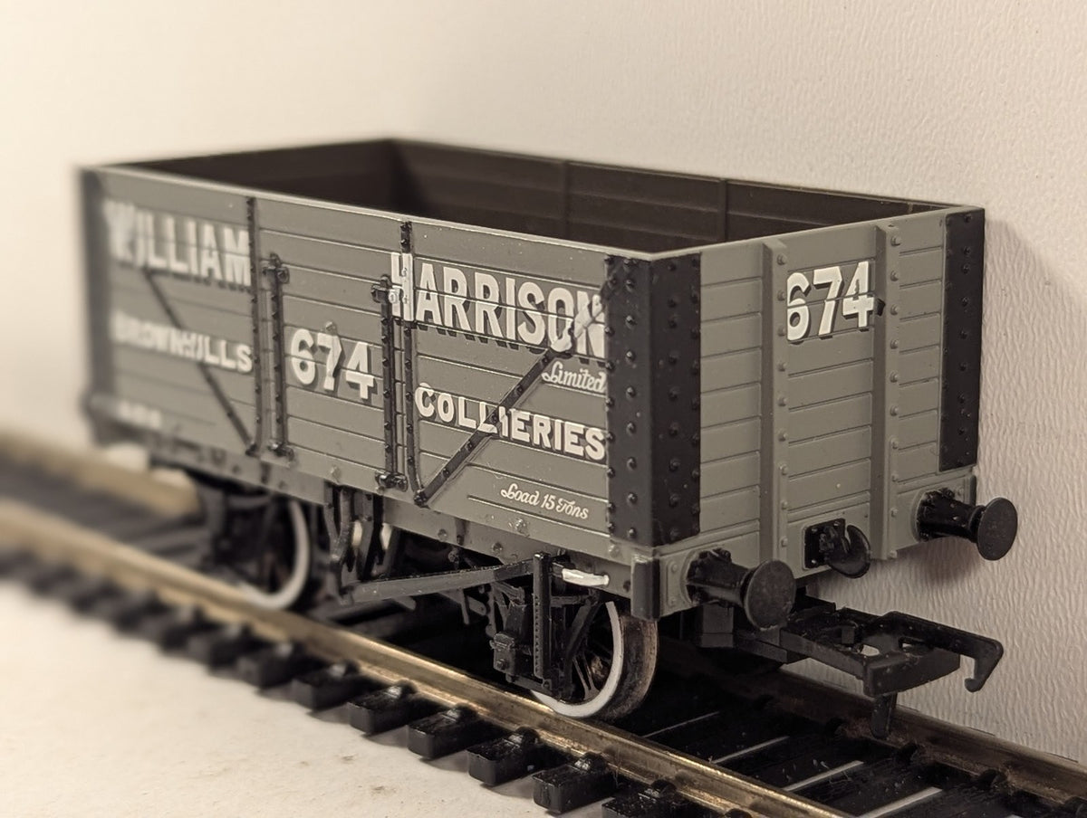 Bachmann OO Gauge 7 Plank Wagon William Harrison Brownhills Collieries