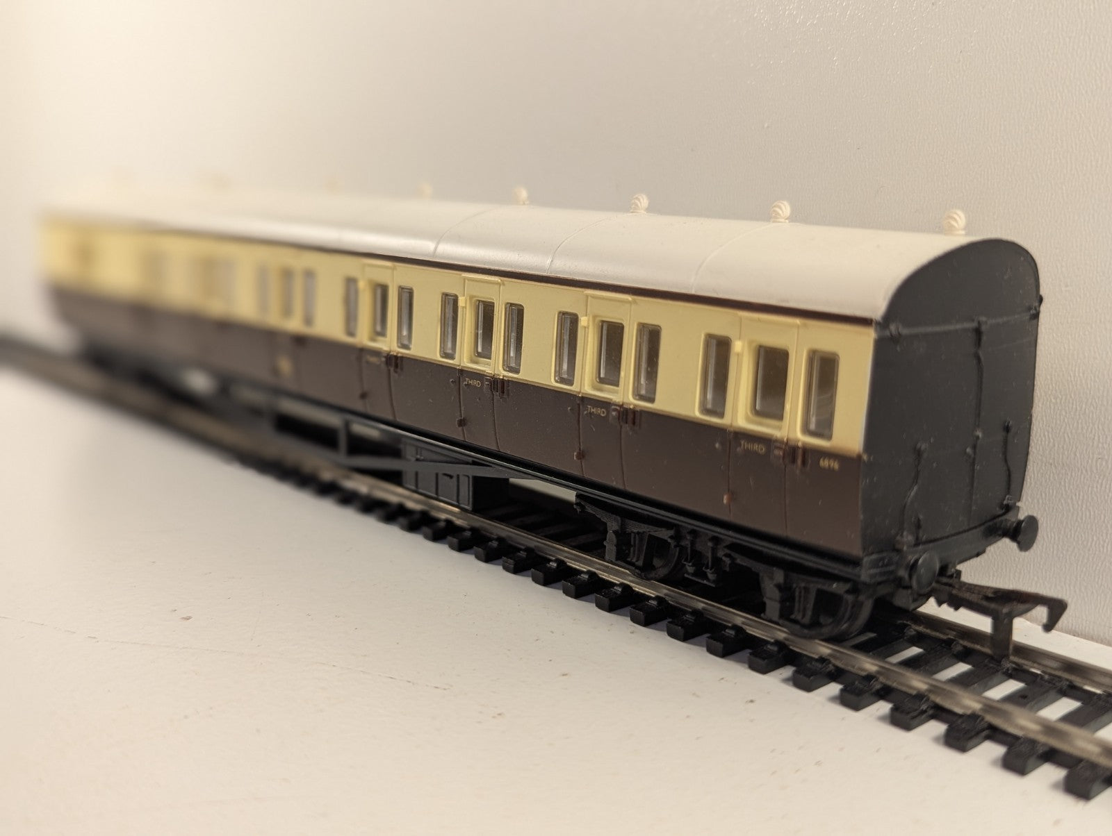 Airfix 54250 OO Gauge GWR Suburban Brake Coach