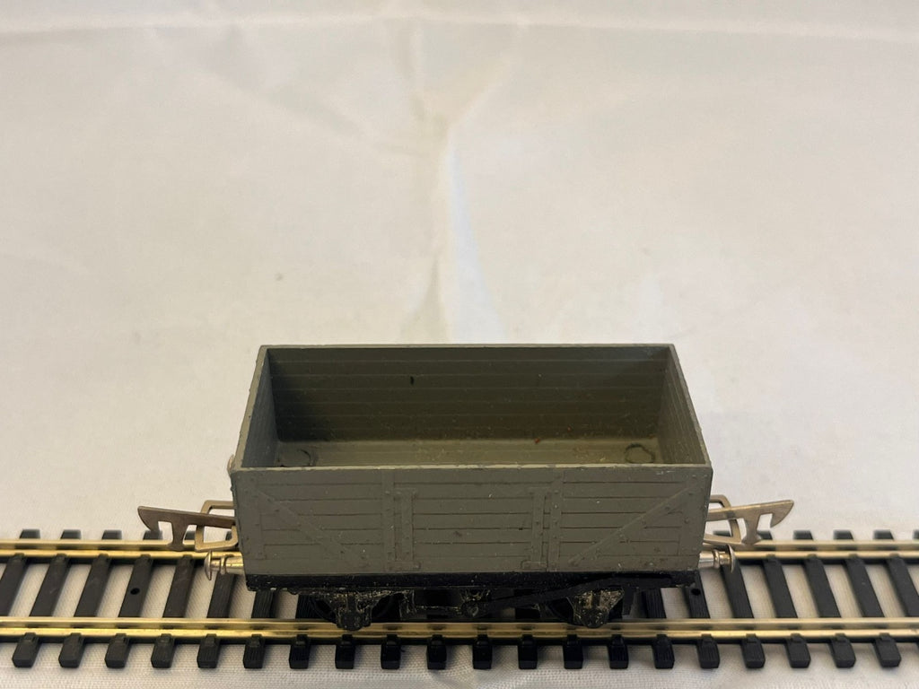 Graham Farrish 7 Plank Wagon Grey Finish