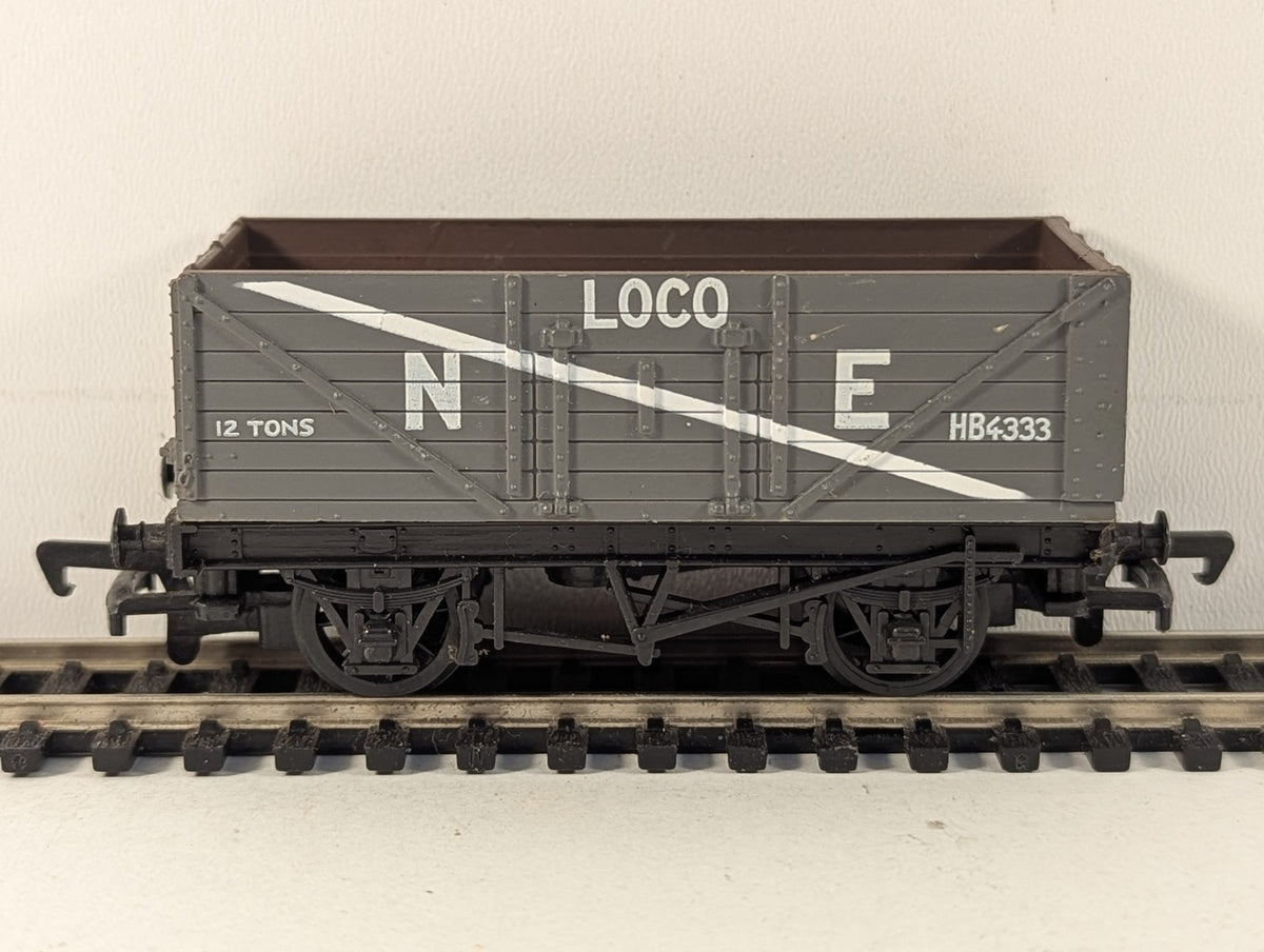 Mainline OO Gauge 12 Ton Loco Coal Wagon Goods Wagon HB4333 LNER Grey 37-133
