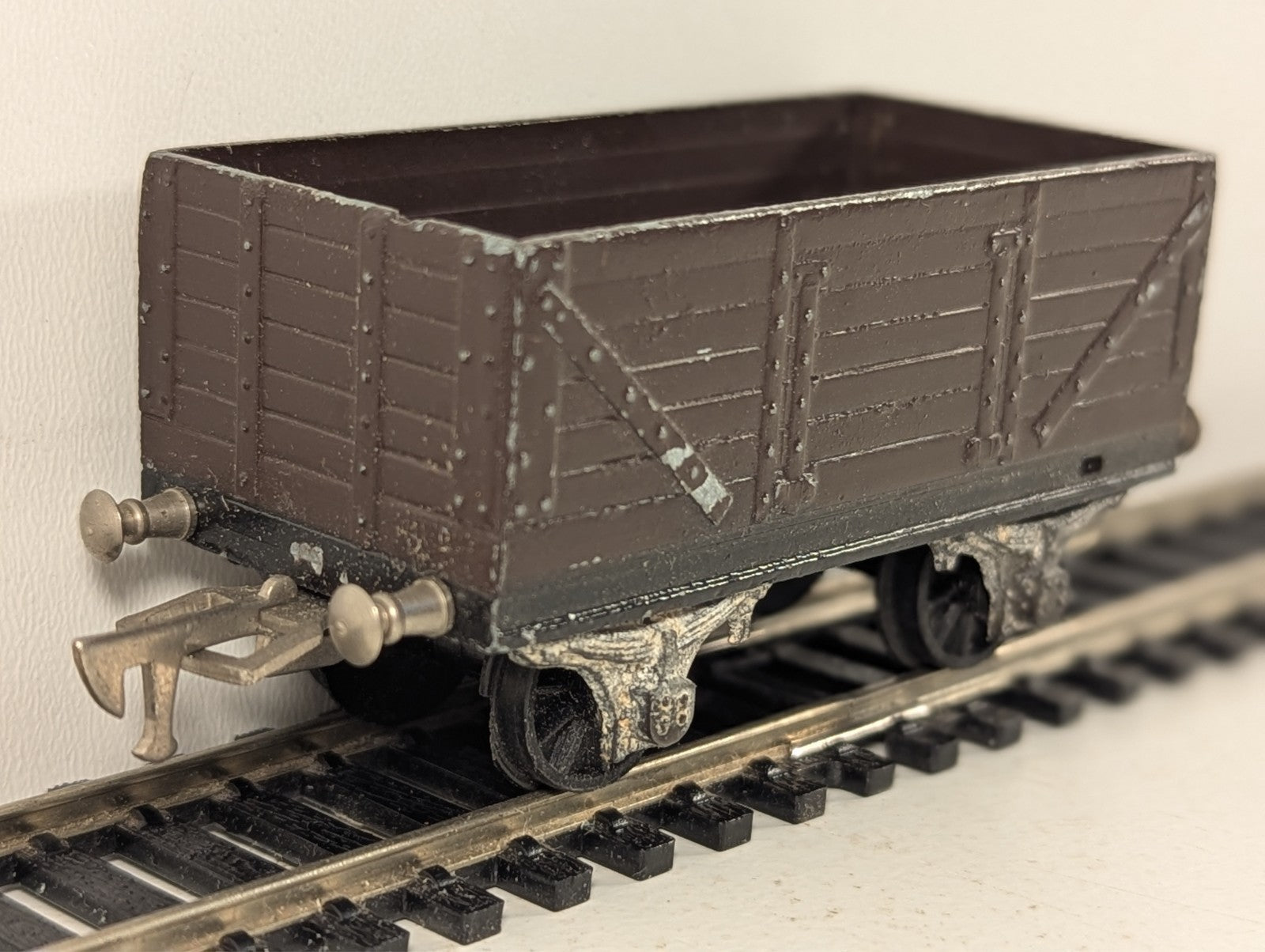 Graham Farish 7-Plank Open Wagon OO Gauge