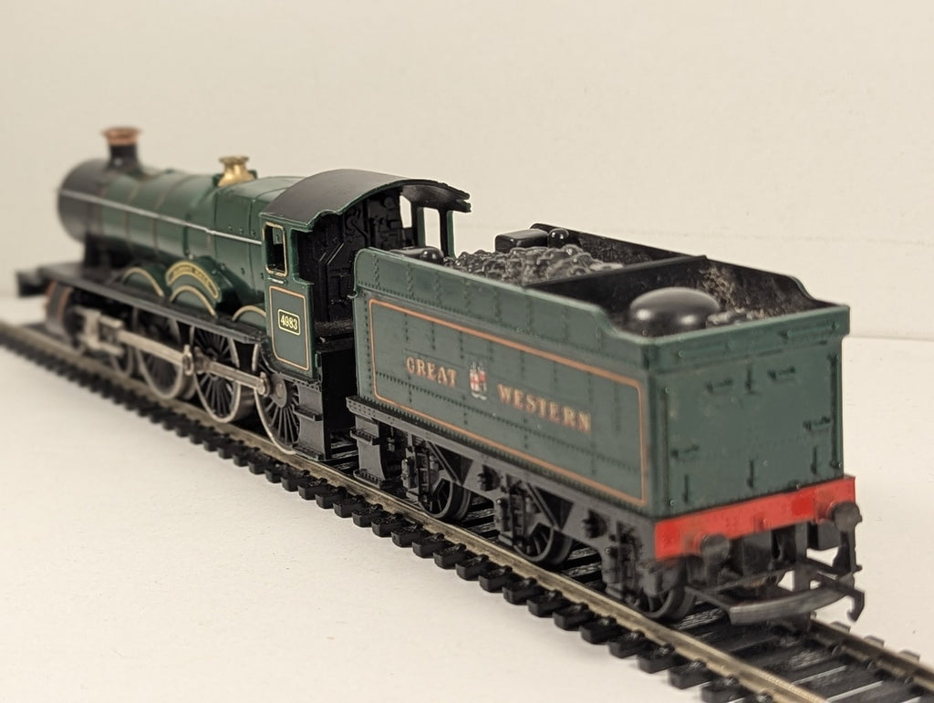 Hornby OO Gauge GWR Hall Class 4-6-0 'Albert Hall' Steam Locomotive 4983