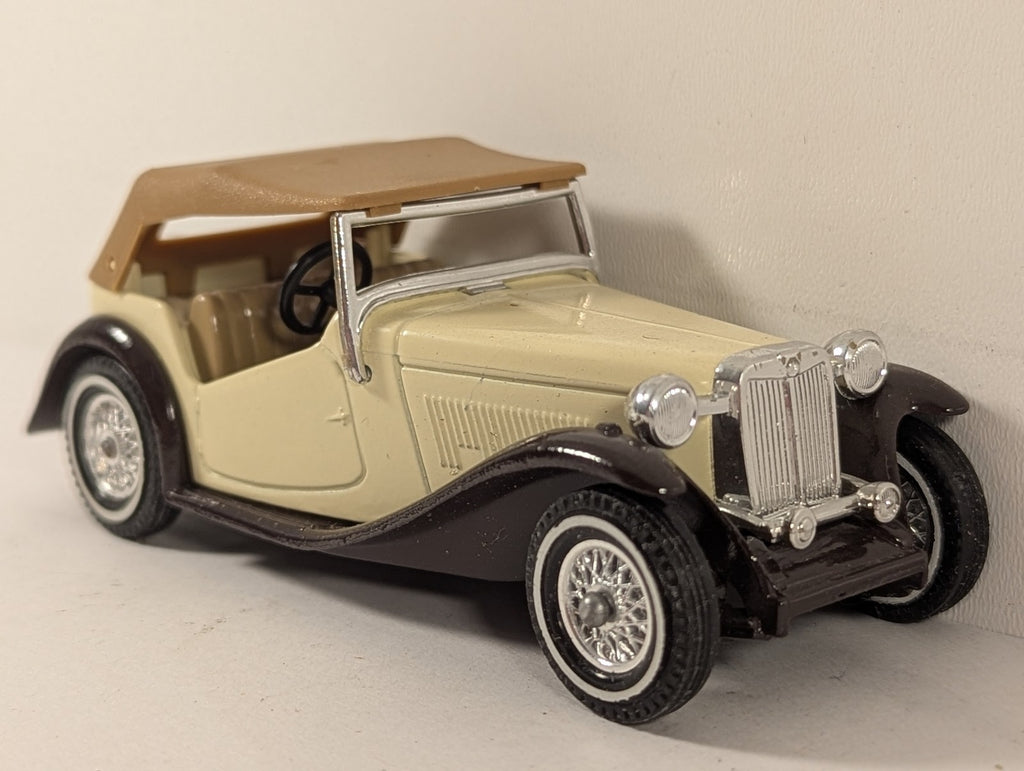 Matchbox 1945 MG TC Die-cast Model Car Cream and Brown Y-8
