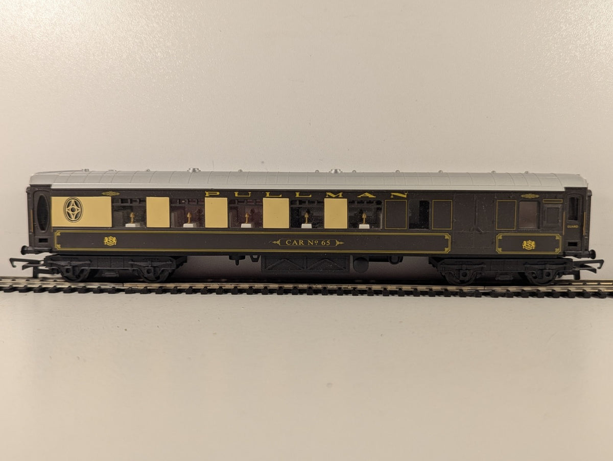 Hornby OO Gauge Pullman Brake Third Car No. 65 Coaches Pullman umber