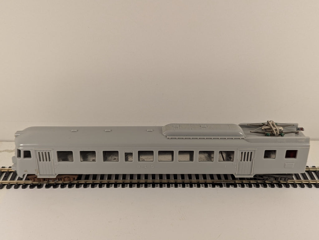 Piko OO Gauge Blue Arrow UnPowered M/C Set Boxed Unpainted