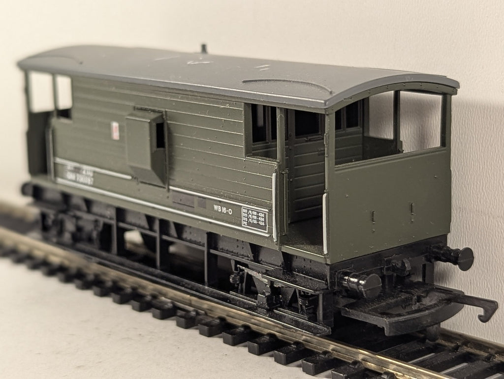 Hornby OO Gauge BR 20 Ton Brake Van DM 730767 BR Olive Green R6244
