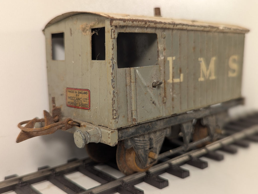 Hornby O Gauge LMS Brake Van