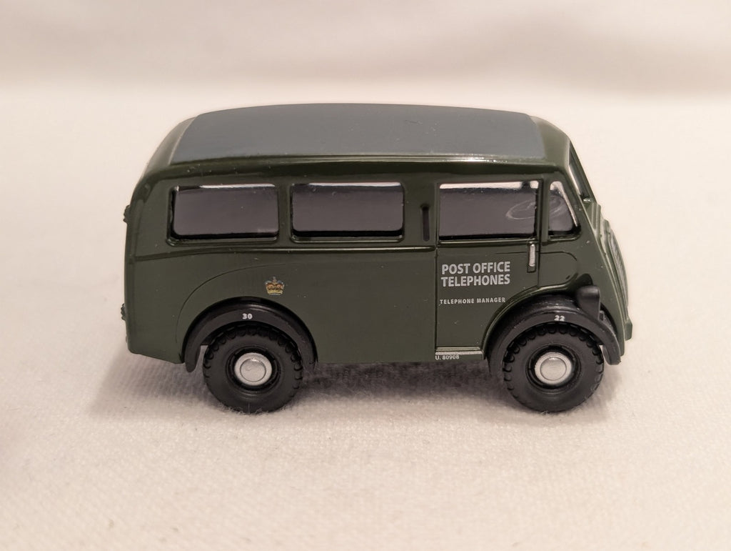 Classix 1:76 Morris Commercial PV Van Die-cast Van SXH 348