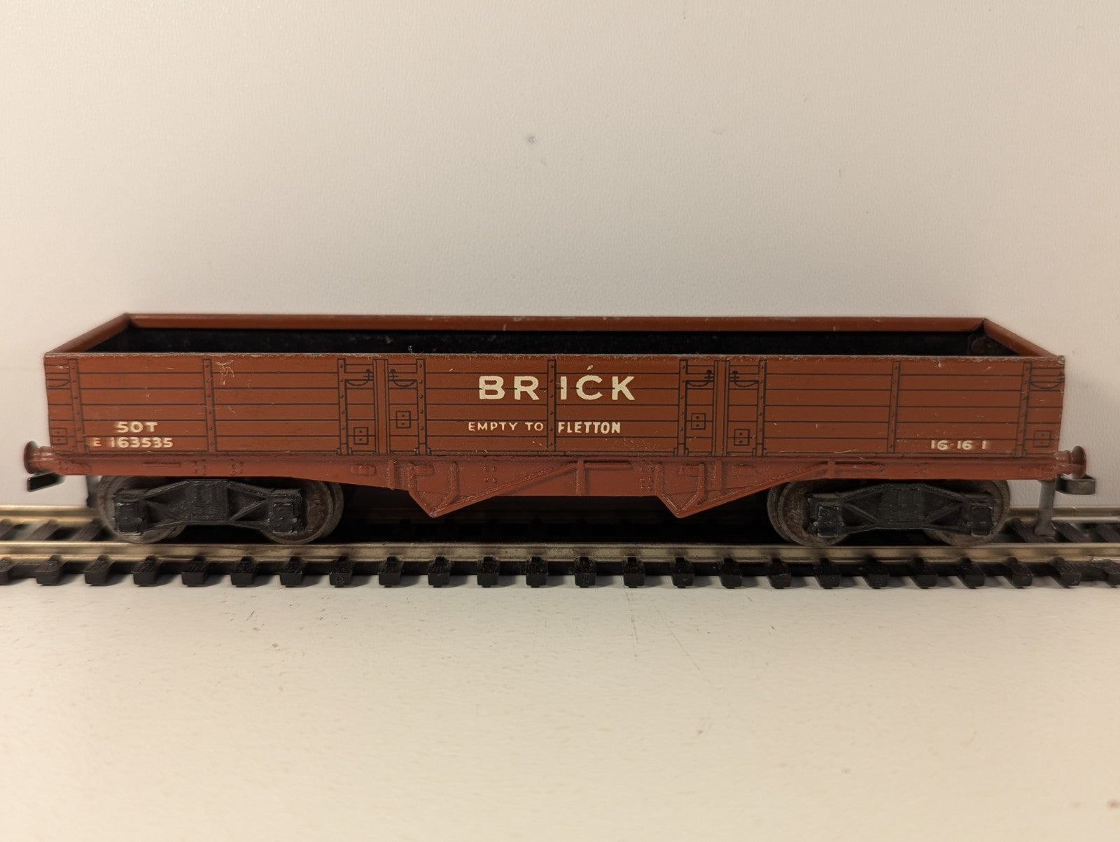 Hornby Dublo E163535 Bogie Brick Wagon OO Gauge