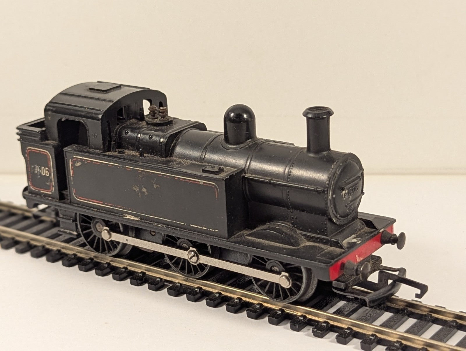 Tri-ang Railways R52 OO Gauge Jinty Class 3F BR Black