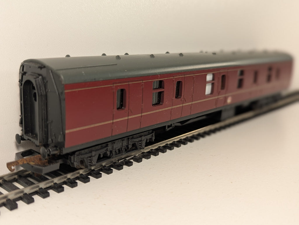Lima OO Gauge BR Mk1 Full Brake Guards Coach Maroon