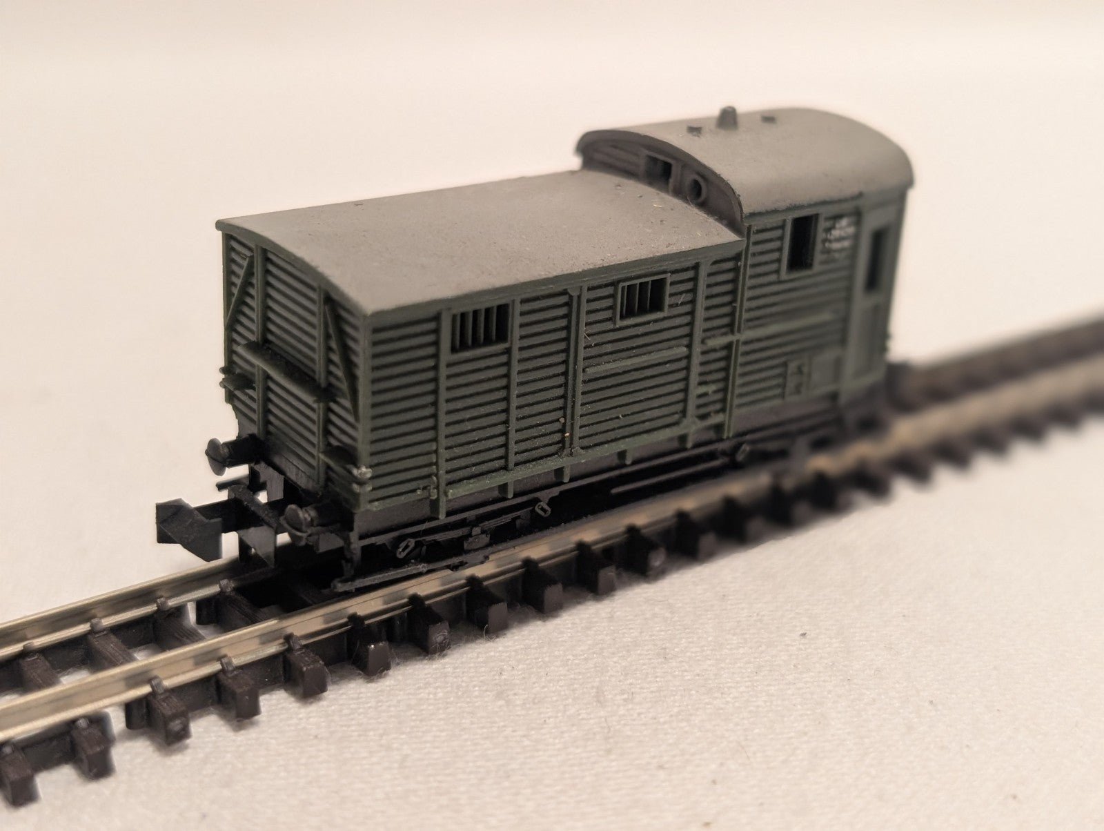 Minitrix N Gauge DB Freight Train Caboose
