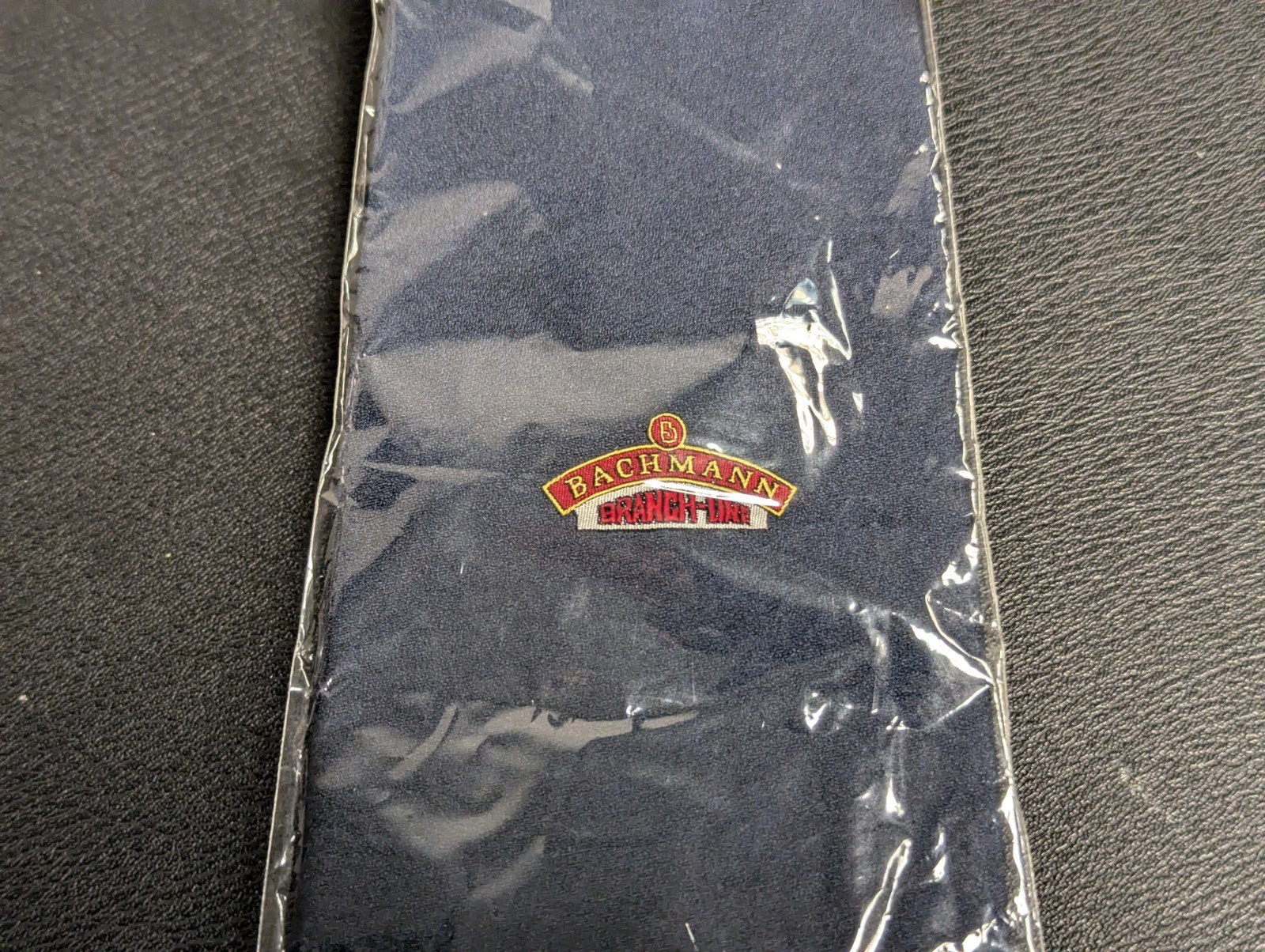 BACHMANN BRANCH LINE NAVY BLUE COLLECTORS / UNIFORM TIE 100% SILK  - BNIP