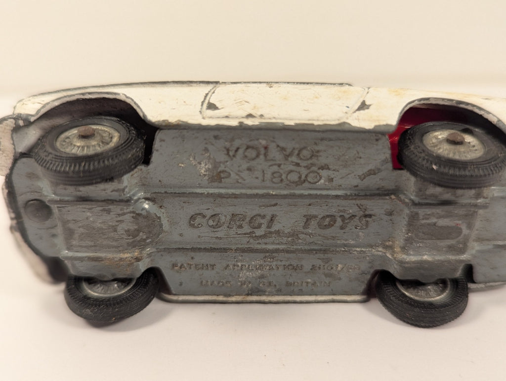 Corgi Toys 258 Volvo P1800 1:43 Scale - Chipped Paint