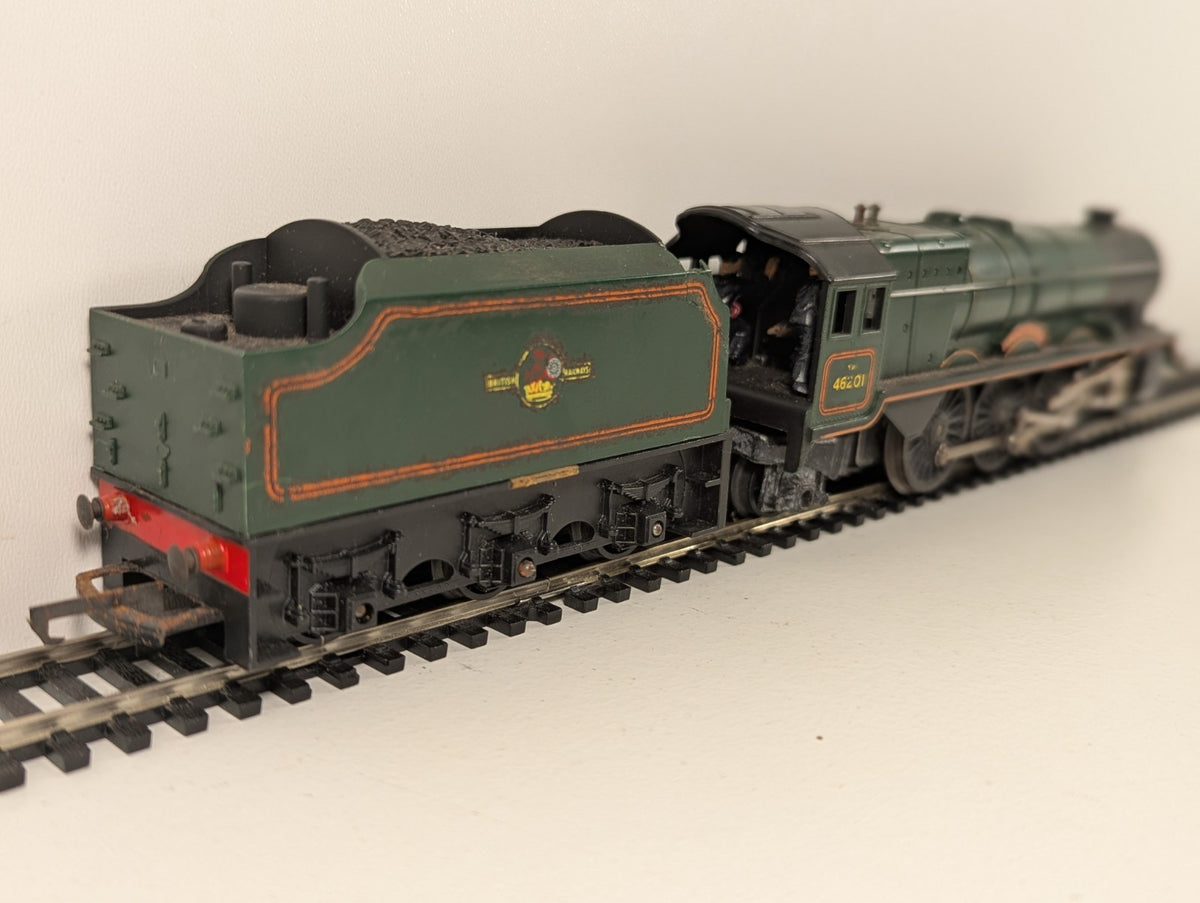 Tri-ang R386 OO Gauge LMS Coronation Class 46201 “Princess Elizabeth” – BR Green