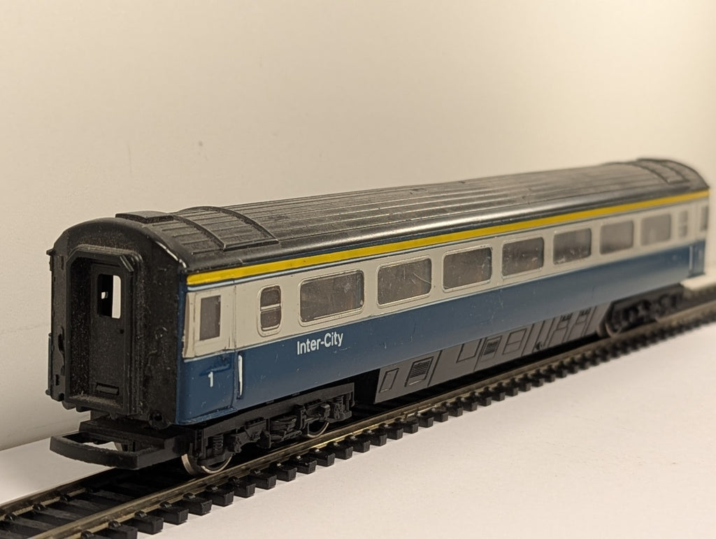Hornby OO Gauge BR Mk3 First Class Coach Passenger Coach BR Blue/Grey