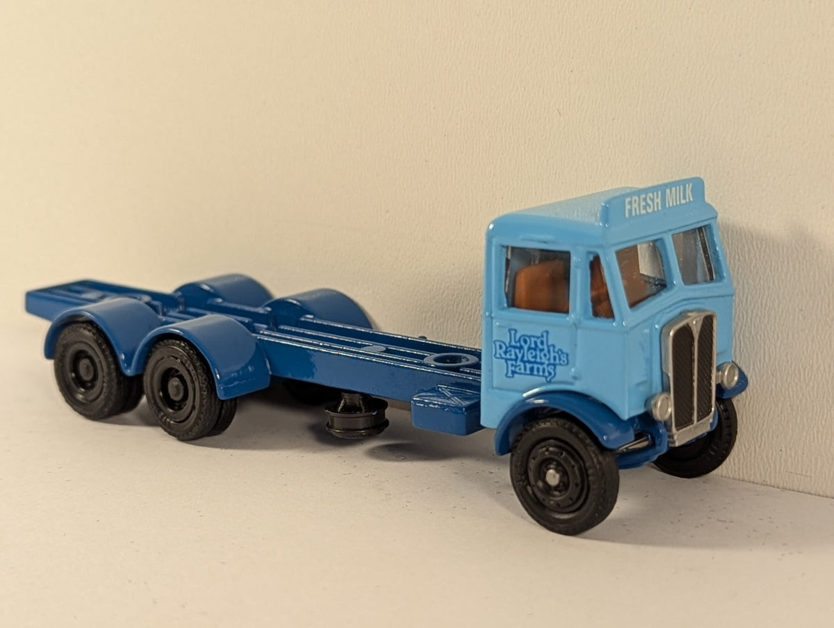 Exclusive First Editions (EFE) AEC Mammoth Major 6-Wheel Rigid Chassis – 1:76