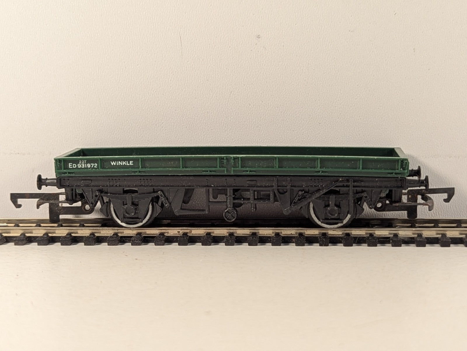 Tri-ang OO Gauge 22T Ballast Wagon 'Winkle' Goods Wagon ED 931972