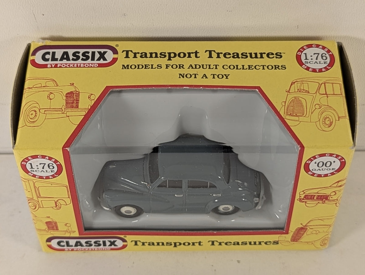 Classix 1:76 Scale / OO Gauge Morris Minor 4-Door Saloon Road Vehicle Grey