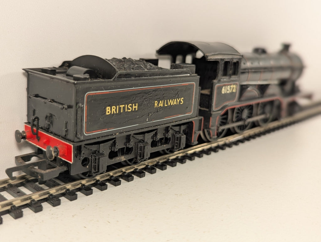 Hornby R2154A LNER B12 BR Lined Black