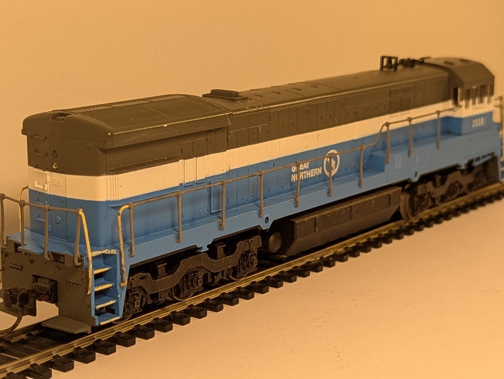 Athearn 3502 OO Gauge U33C Diesel Locomotive