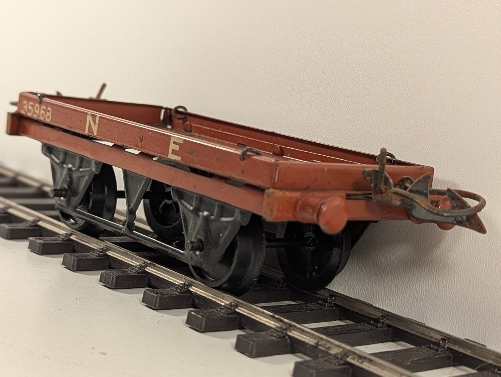Hornby O Gauge Tinplate NE Flat Wagon