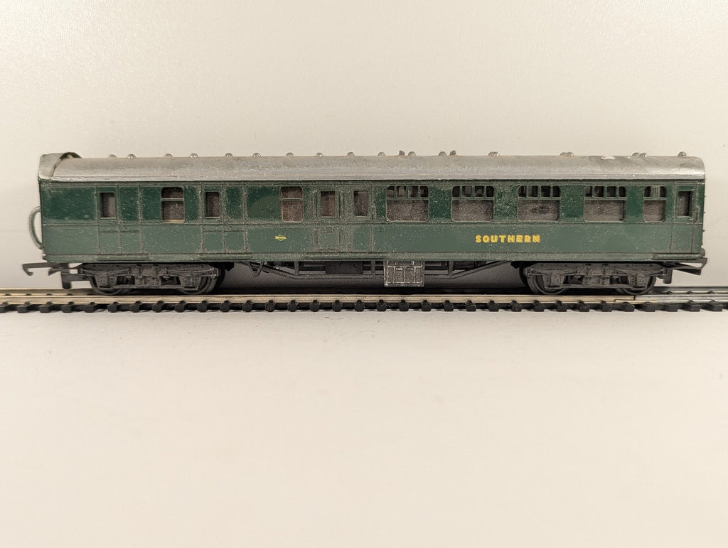 Playcraft HO Scale Brake Third Coach Passenger Coach Southern Green P862